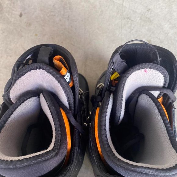 Burton Freestyle Mens Snowboard Boots Size 8 Color Black